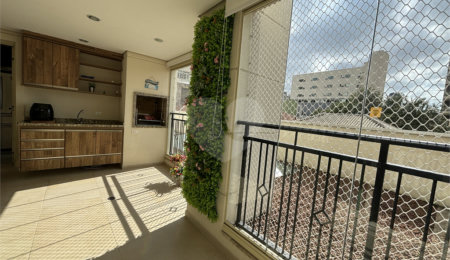 Apartamento à venda com 3 quartos, sendo 2 suítes,  em Santana, São Paulo, SP