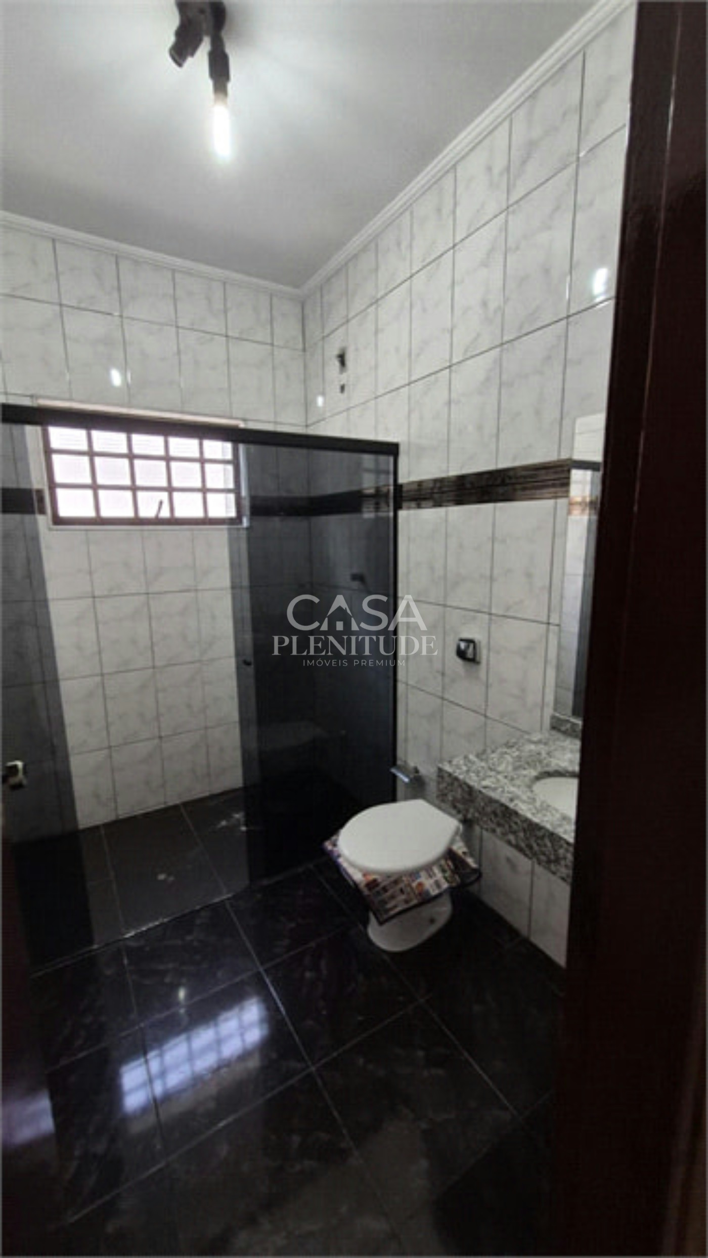 Casa em condomínio para alugar com 2 quartos, sendo 1 suíte, em Jardim Ibiti do Paço, Sorocaba, SP