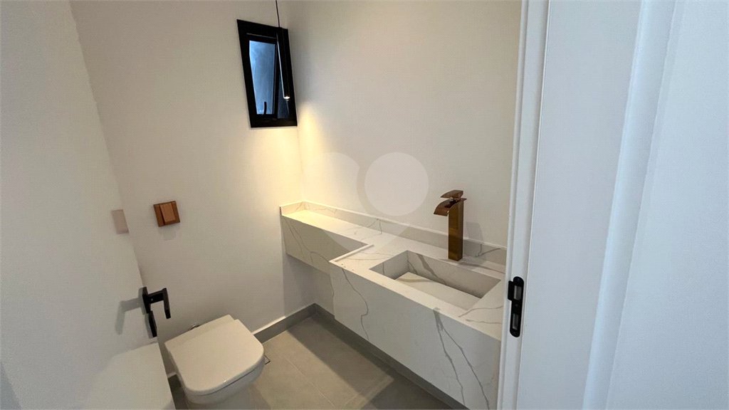 Casa à venda com 4 suítes no condomínio Residencial Granville, Atibaia - SP