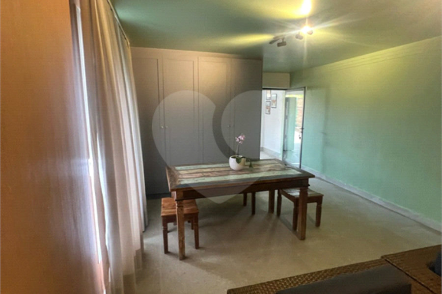 Sobrado à venda com 3 quartos, sendo 1 suíte,  em Vila Irmãos Arnoni, São Paulo, SP