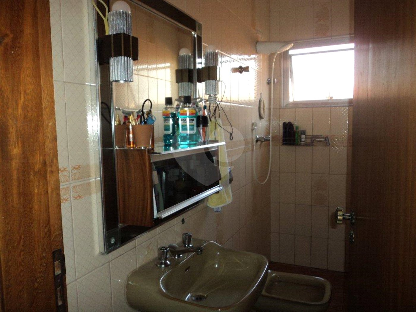 Casa à venda com 3 quartos, sendo 1 suíte, em Jardim Cláudia, São Paulo, SP