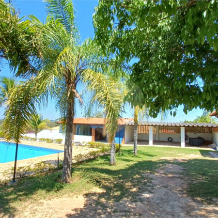 Casa à venda com 3 quartos, sendo 1 suíte, no condomínio Santa Inês, Itu - SP