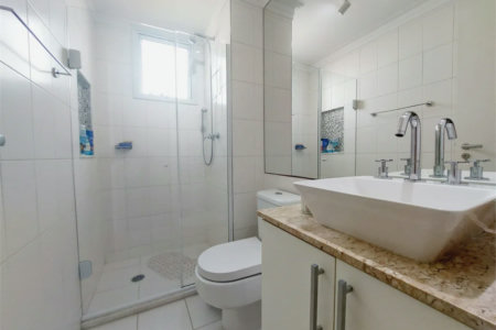 Apartamento à venda com 2 quartos, sendo 1 suíte,  em Vila Anastácio, São Paulo, SP