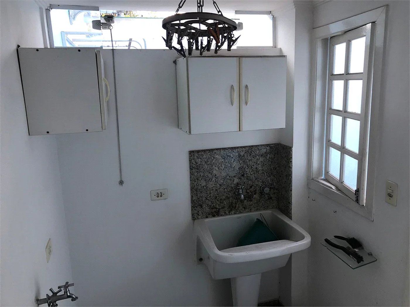 Casa Térrea à venda com 4 quartos, sendo 2 suítes,  em Jardim das Bandeiras, São Paulo, SP