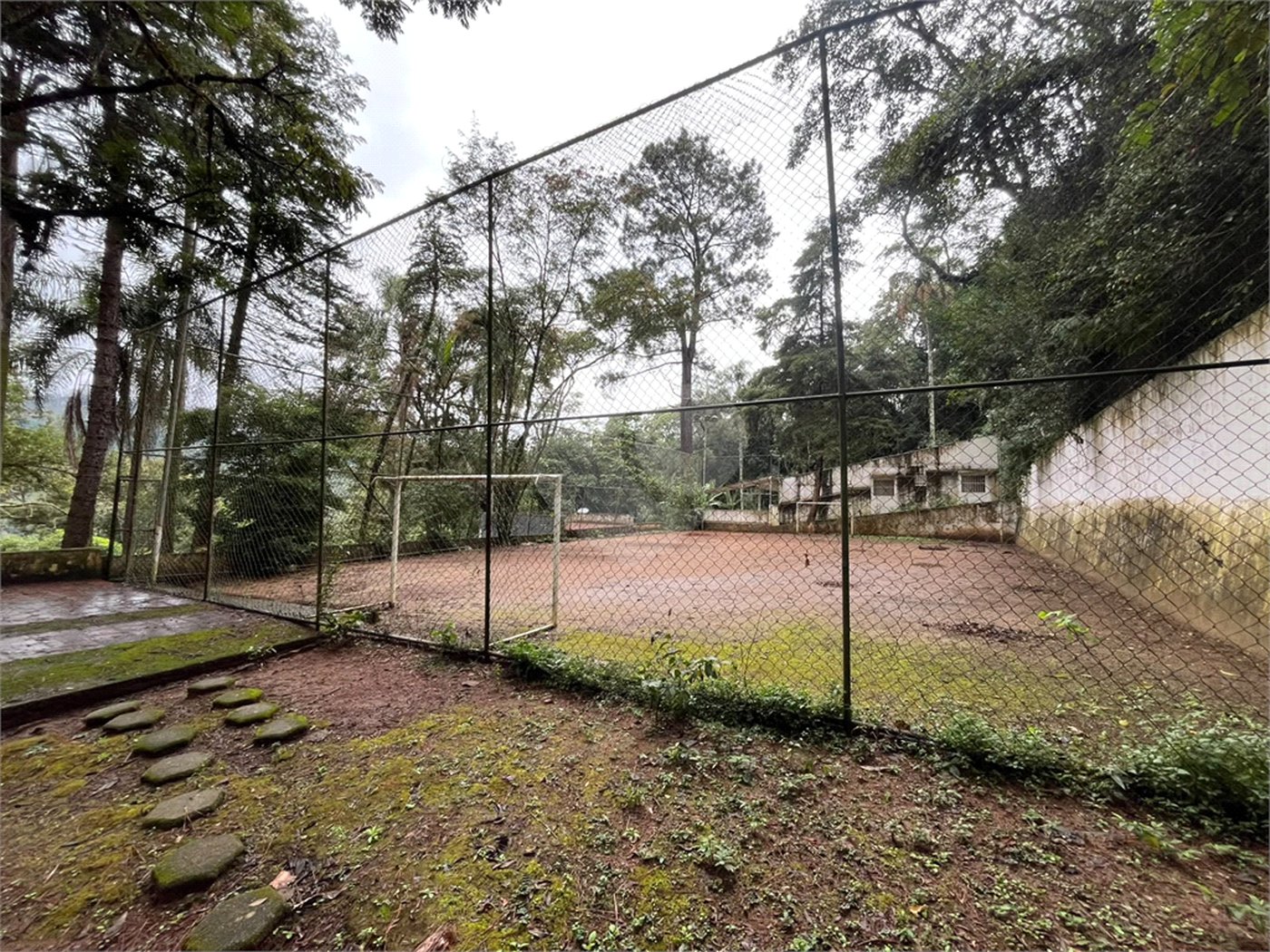 Casa à venda ou para alugar com 5 quartos em Roseira, Mairiporã, SP