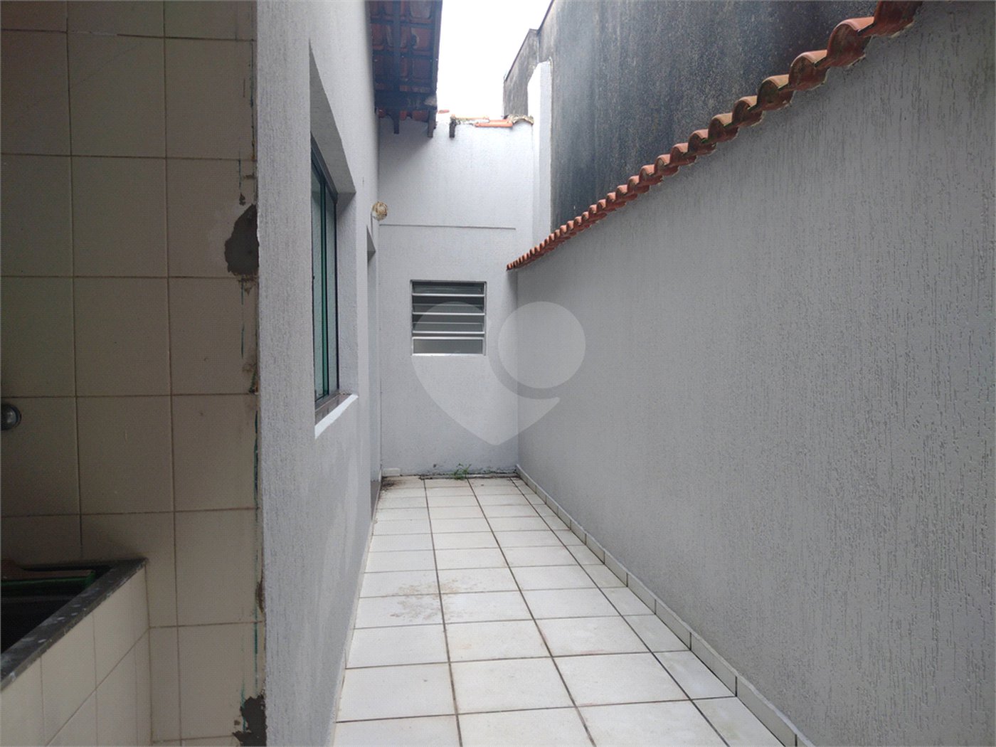 Casa à venda com 3 quartos, sendo 1 suíte,  em Mogi Moderno, Mogi das Cruzes, SP