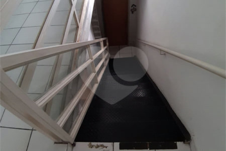 Prédio à venda ou para alugar em Vila Irmãos Arnoni, São Paulo, SP