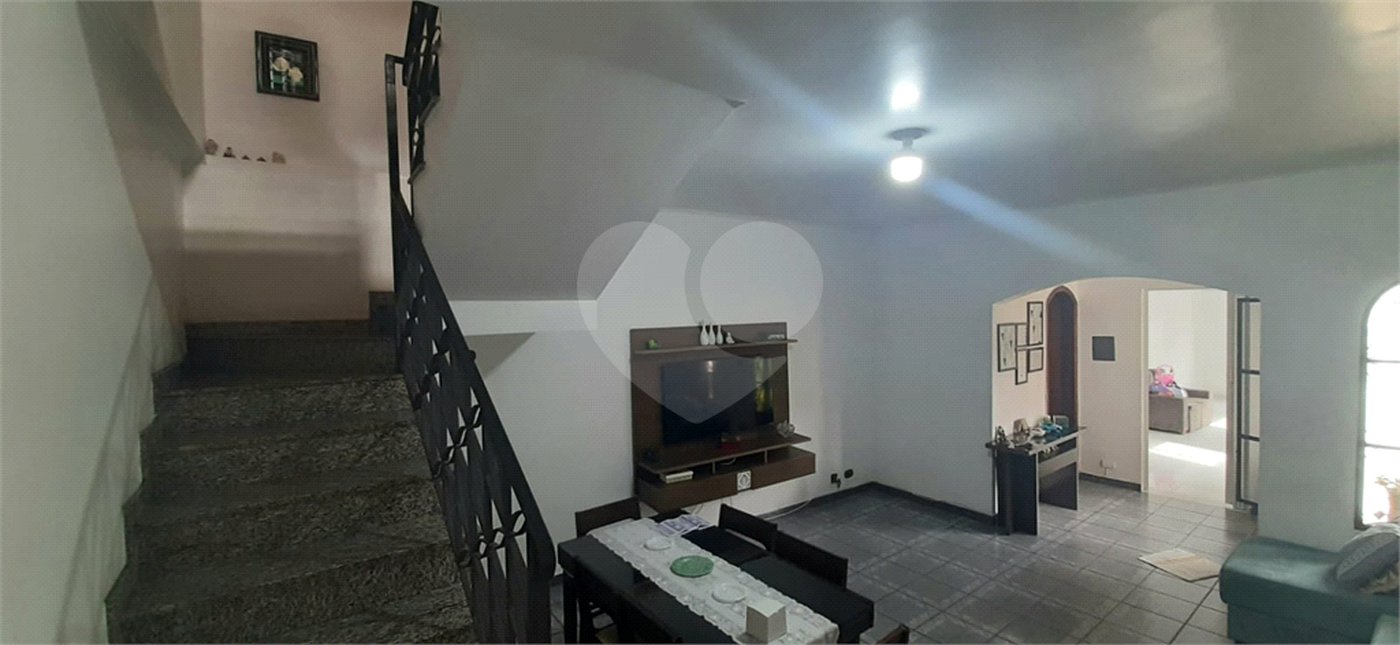 Casa à venda com 3 quartos, sendo 1 suíte, em Jaçanã, São Paulo, SP
