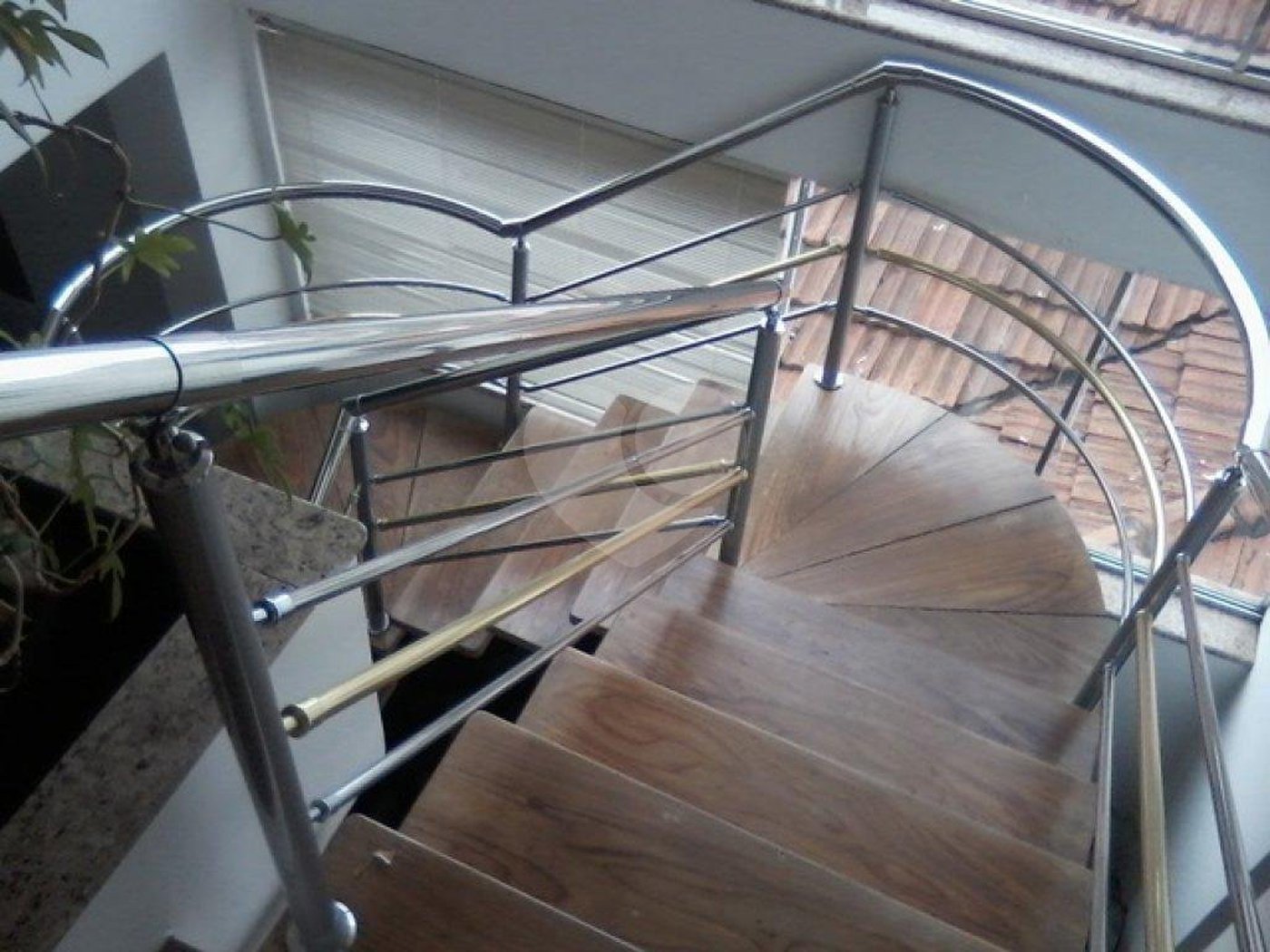 Casa Térrea à venda com 4 quartos, sendo 2 suítes, em Vila Mazzei, São Paulo, SP