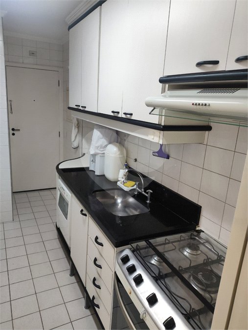 Apartamento à venda com 3 quartos, sendo 1 suíte, em Indianópolis, São Paulo, SP