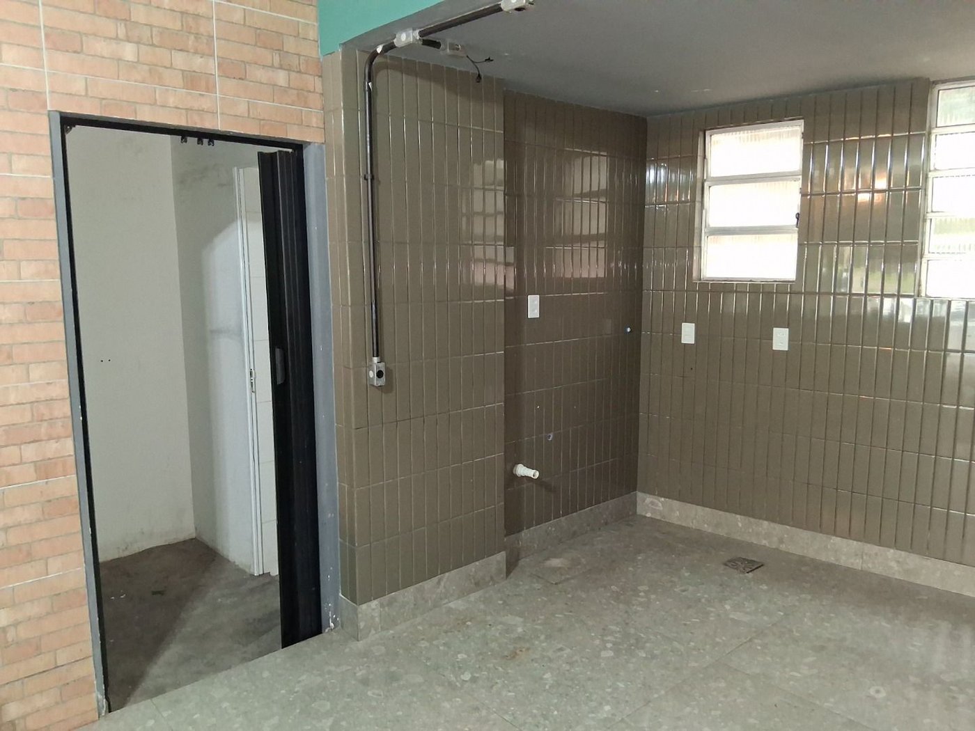 Loja para alugar, 75 m² por R$ 5.786,57/mês - Boqueirão - Santos/SP