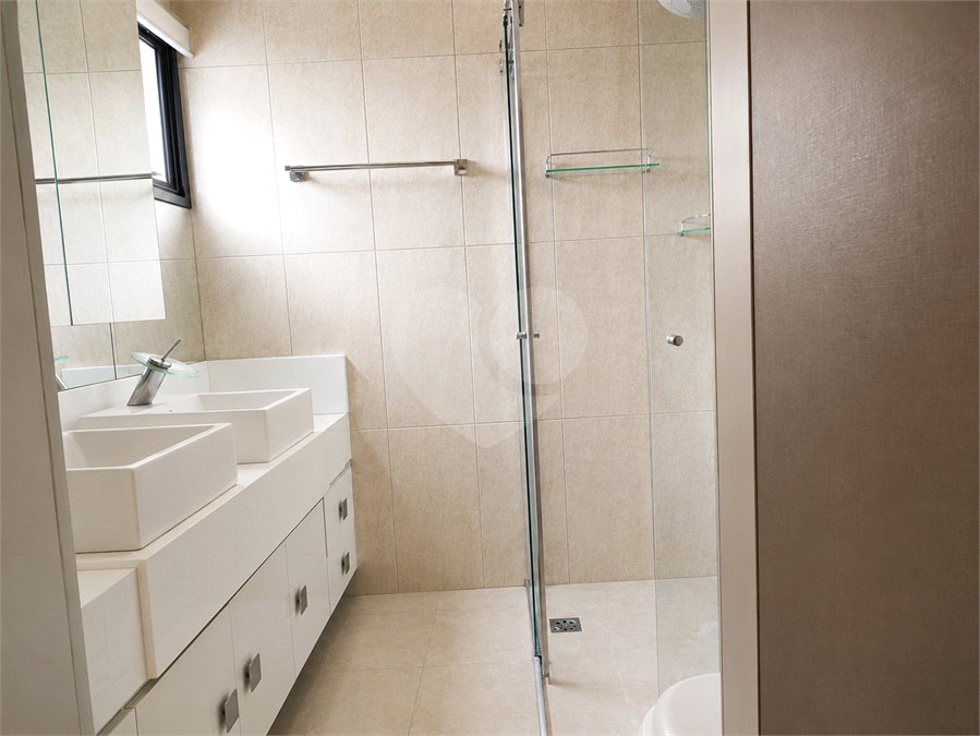 Apartamento à venda com 3 suítes em Santana, São Paulo, SP
