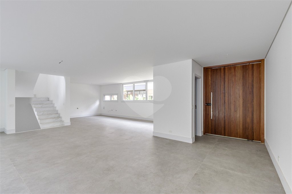 Casa à venda com 4 suítes no condomínio Venezia, São Paulo - SP