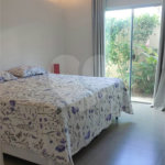 Casa à venda com 2 quartos, sendo 1 suíte, no Centro, Santa Cruz Cabrália, BA