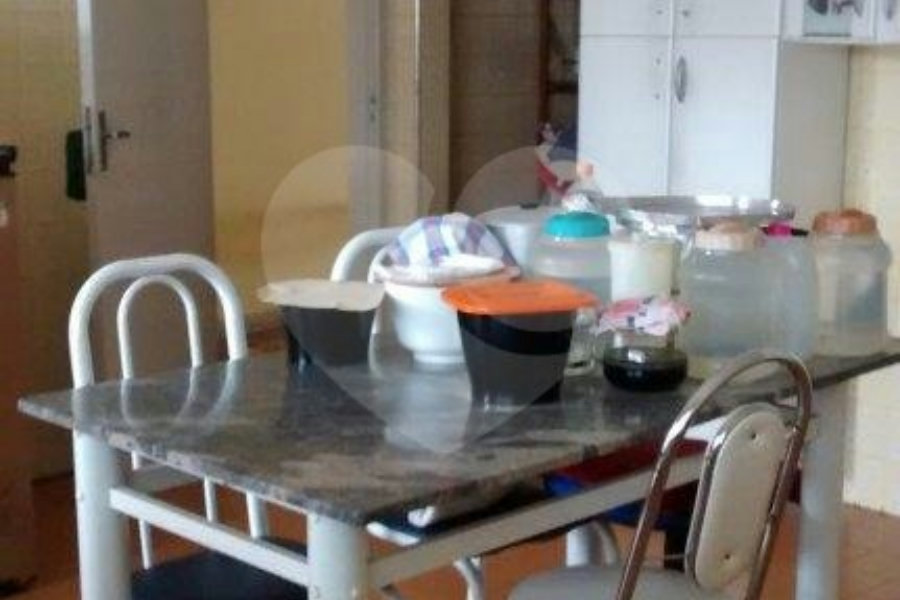 Sobrado à venda com 3 quartos, sendo 1 suíte, em Vila Dom Pedro Ii, São Paulo, SP