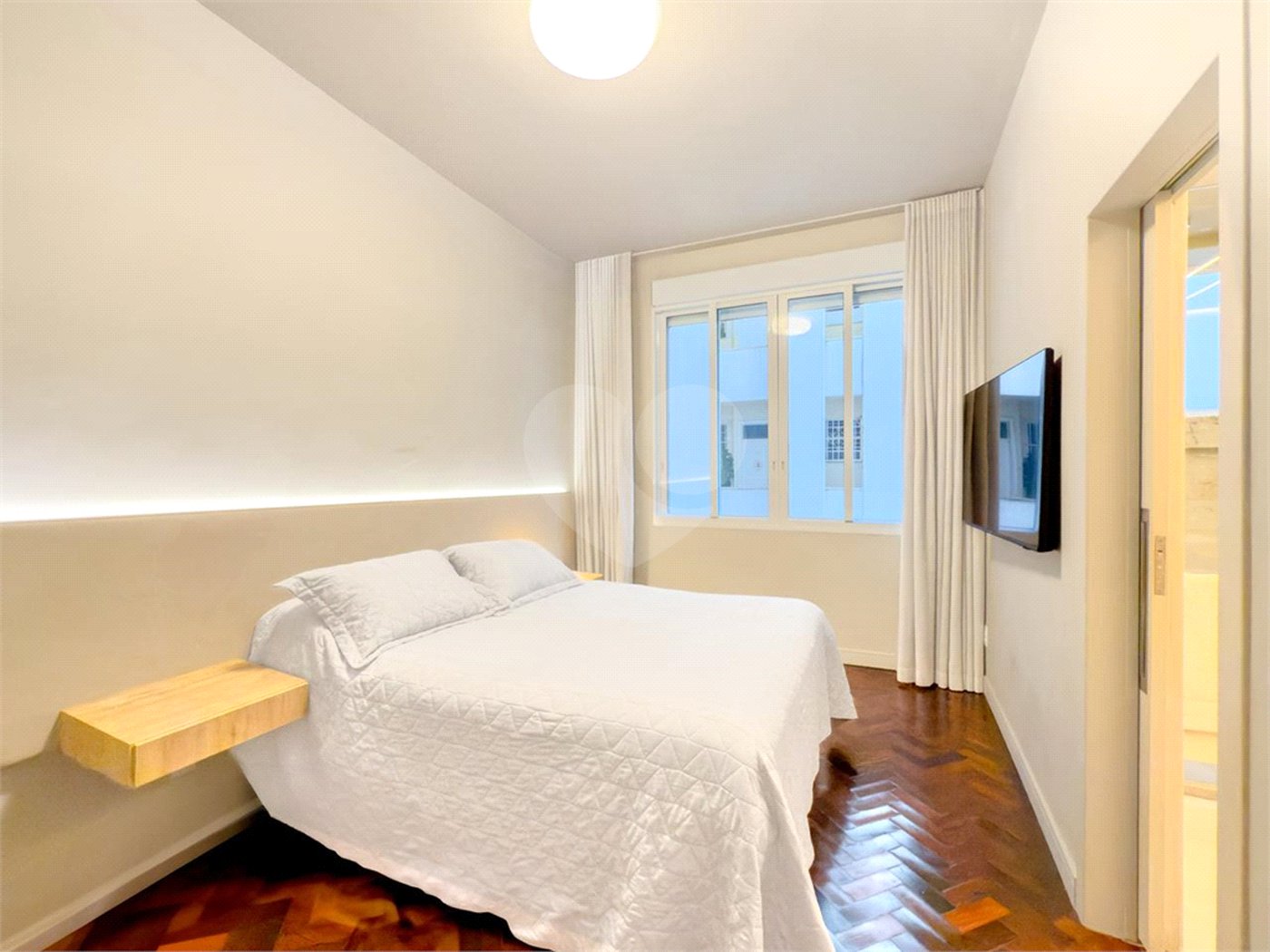 Apartamento à venda com 4 quartos, sendo 1 suíte,  em Copacabana, Rio de Janeiro, RJ