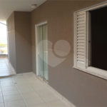 Casa à venda com 3 suítes no condomínio Picollo, Louveira - SP