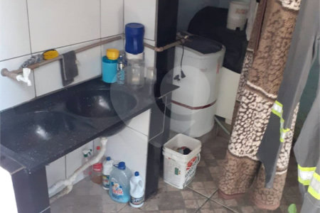 Casa à venda com 2 quartos, sendo 1 suíte, em Jardim América, Poá, SP