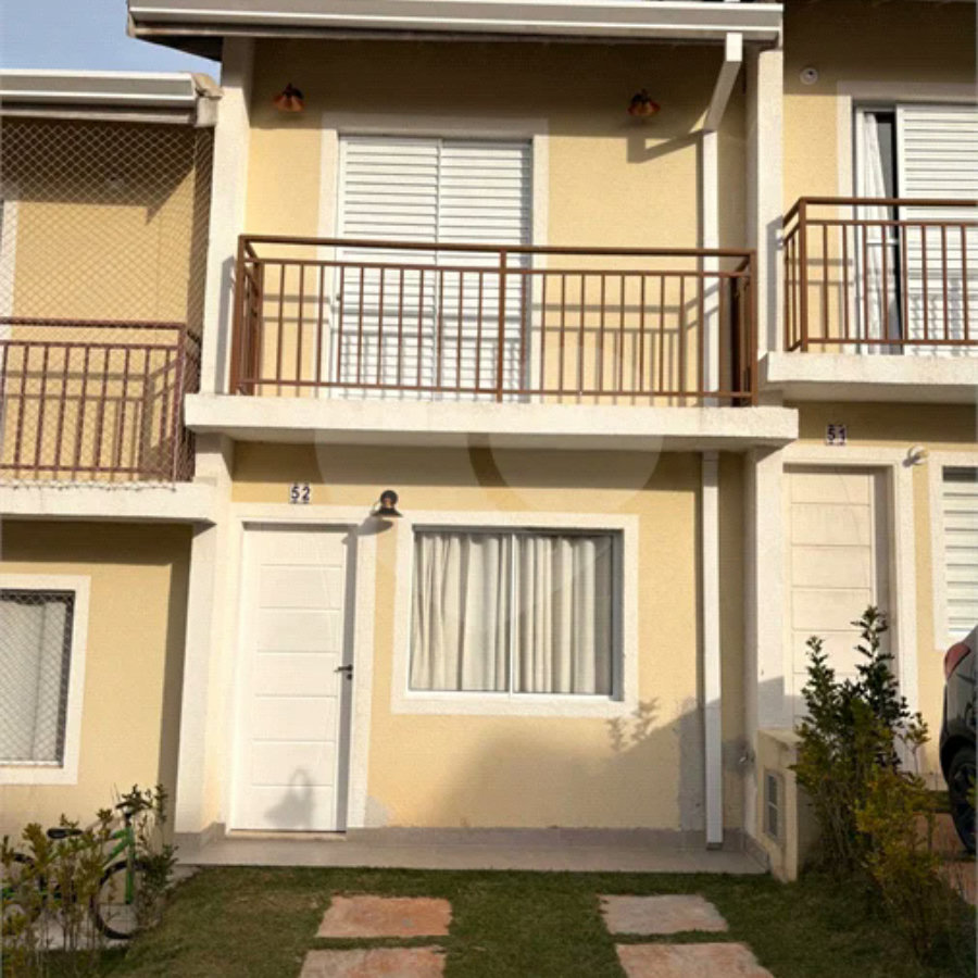 Casa à venda com 2 quartos no condomínio Residencial Ilha de Malta,255, Cotia - SP