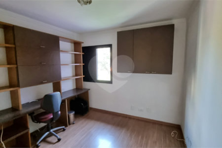 Apartamento à venda ou para alugar com 3 quartos, sendo 1 suíte,  em Vila Pompéia, São Paulo, SP