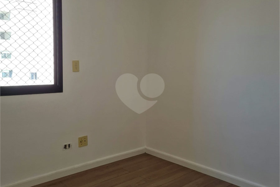 Apartamento à venda com 2 quartos, sendo 1 suíte,  em Santana, São Paulo, SP