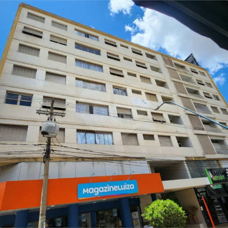 Apartamento à venda com 2 quartos, sendo 1 suíte, no Centro, Araraquara, SP