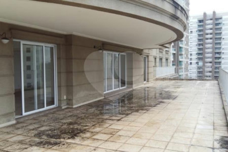 Apartamento à venda com 4 suítes em Panamby, São Paulo, SP