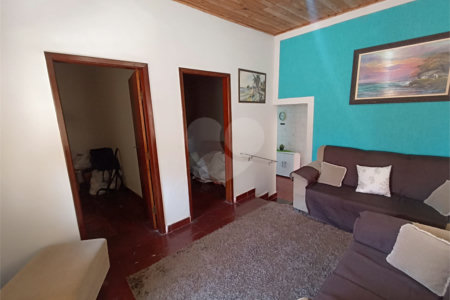 Casa à venda com 5 quartos, sendo 1 suíte, em Jardim Itália, Itapetininga, SP