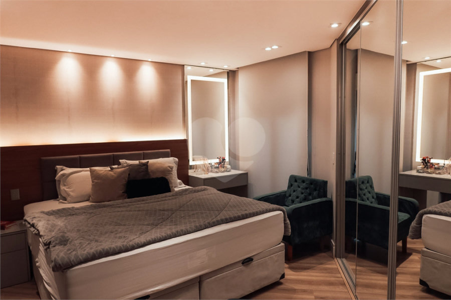 Apartamento à venda com 3 suítes em Santana, São Paulo, SP