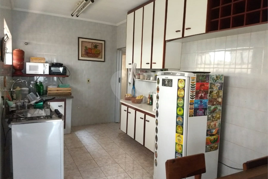 Sobrado à venda com 3 quartos, sendo 1 suíte, em Jardim França, São Paulo, SP