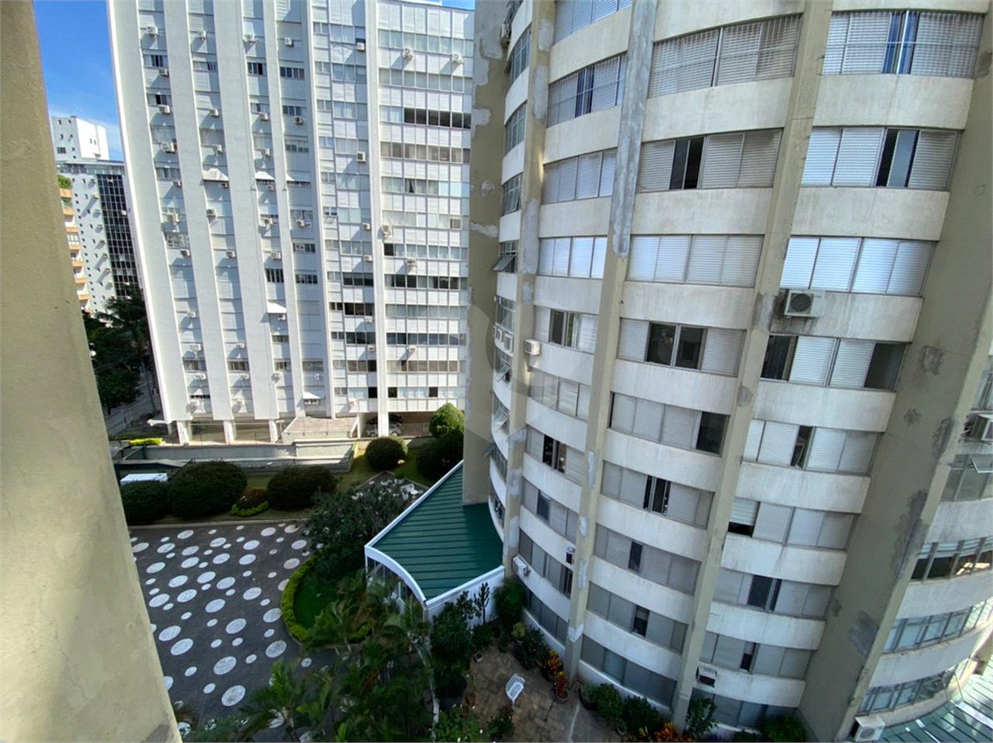 Apartamento à venda com 3 quartos, sendo 1 suíte, em Jardim Europa, São Paulo, SP