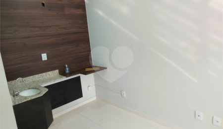 Sala à venda em Vila Mogilar, Mogi das Cruzes, SP