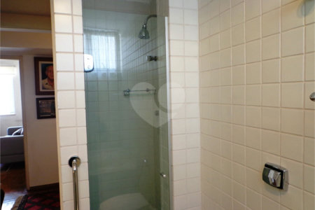 Apartamento à venda com 3 quartos, sendo 1 suíte, em Santa Cecília, São Paulo, SP