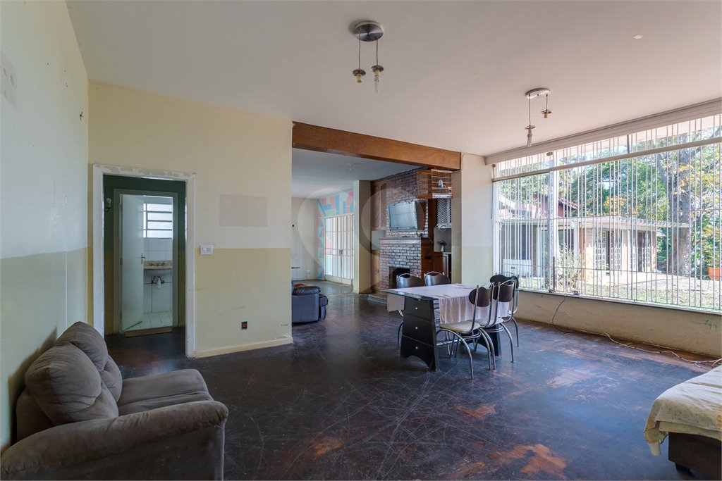 Casa Térrea à venda com 4 quartos, sendo 1 suíte, em Jardim Prudência, São Paulo, SP