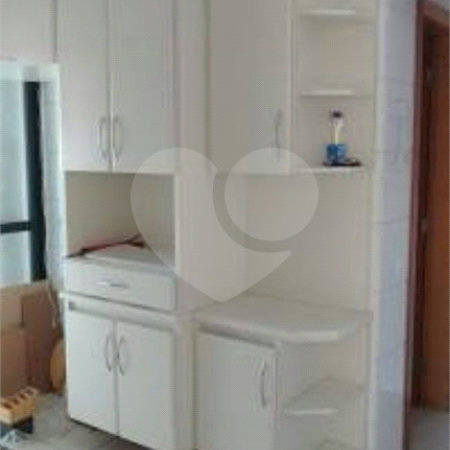 Apartamento à venda com 3 quartos, sendo 1 suíte, em Santo Amaro, São Paulo, SP