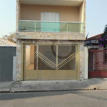 Sobrado à venda com 2 quartos, sendo 1 suíte,  em Vila Antonieta, São Paulo, SP