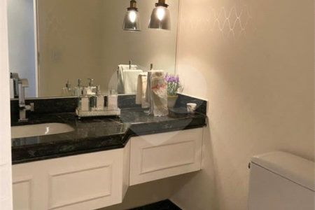 Apartamento à venda com 3 suítes em Vila Suzana, São Paulo, SP