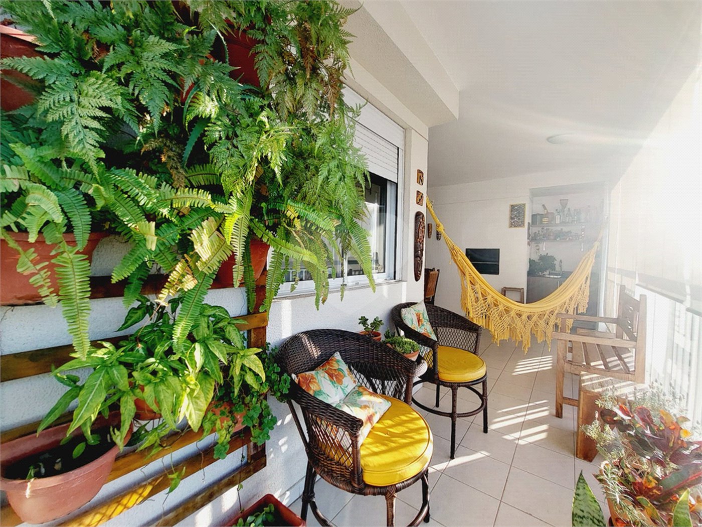 Apartamento à venda com 3 quartos, sendo 1 suíte,  em Vila Leopoldina, São Paulo, SP