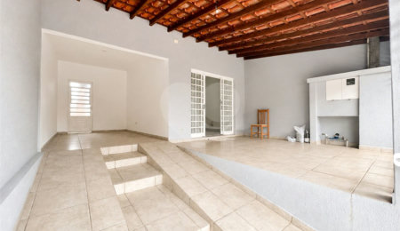 Casa à venda com 2 quartos, sendo 1 suíte,  em Jardim Boa Esperança, Sorocaba, SP