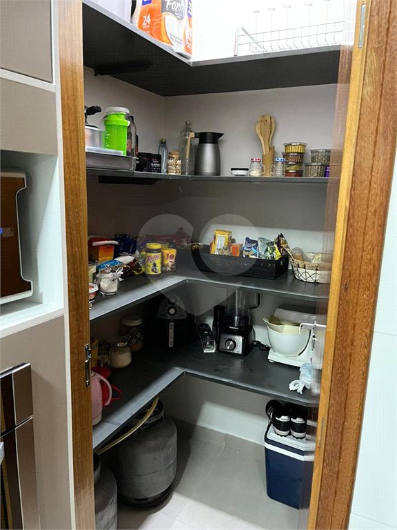 Casa à venda com 3 quartos, sendo 1 suíte, no condomínio Horto Florestal Villagio, Sorocaba - SP