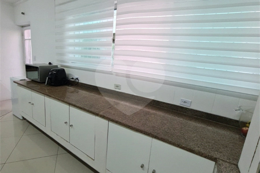 Sobrado à venda com 5 quartos, sendo 2 suítes, em Vila Guilherme, São Paulo, SP