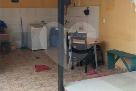 Casa à venda com 4 quartos, sendo 1 suíte,  em Vila Mogilar, Mogi das Cruzes, SP