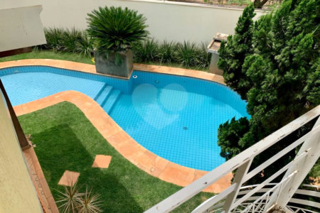 Sobrado à venda com 3 suítes em Vila Velosa, Araraquara, SP