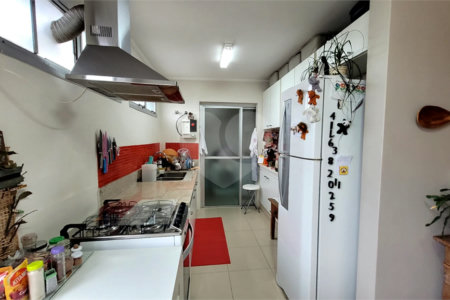 Apartamento à venda com 3 quartos, sendo 1 suíte, em Planalto Paulista, São Paulo, SP