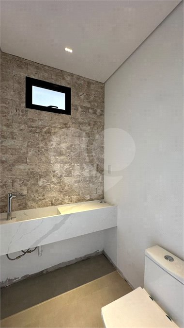 Casa à venda com 3 suítes no condomínio Residencial London Park, Indaiatuba - SP