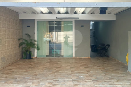 Casa Térrea à venda com 3 quartos, sendo 1 suíte, em Jardim Campo Limpo, São Paulo, SP