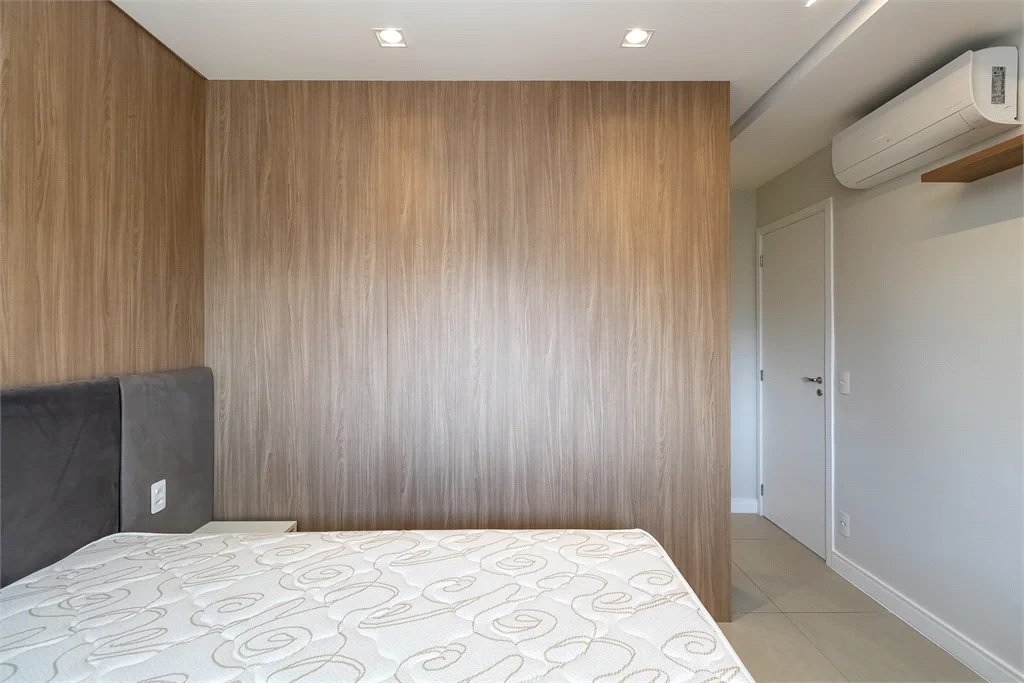 Apartamento à venda com 1 quarto em Vila Cordeiro, São Paulo, SP