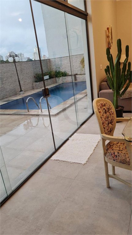 Sobrado à venda com 4 quartos, sendo 2 suítes, em Jardim Franca, São Paulo, SP
