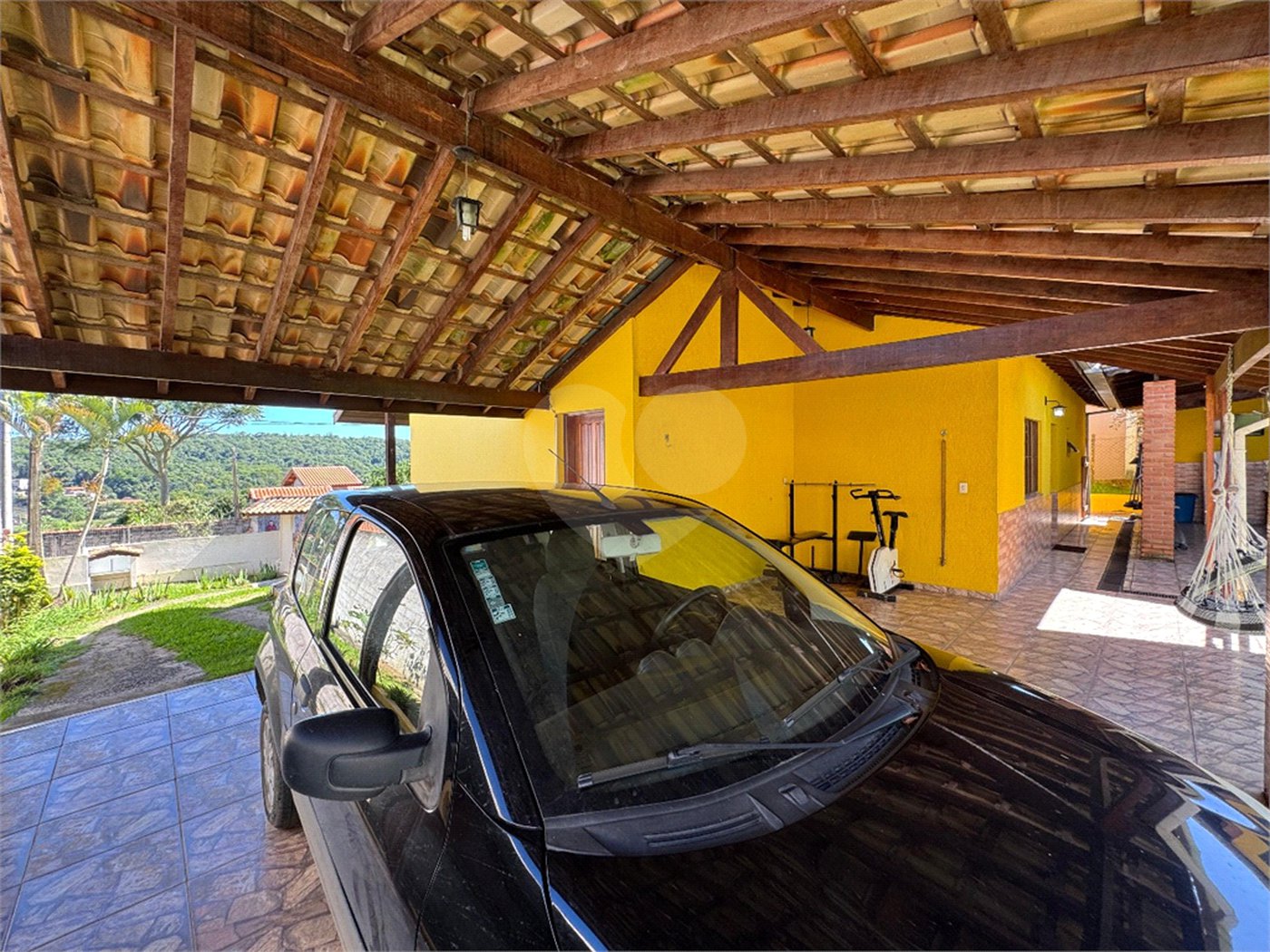 Chácara à venda com 3 quartos, sendo 1 suíte, em Pavão (canguera), São Roque, SP