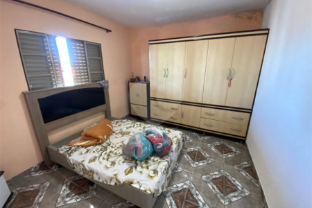 Sobrado à venda com 4 quartos em Jardim Cacique, Suzano, SP